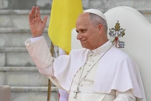 Лікарі підтвердили рак легень у Папи Римського Лева XIV