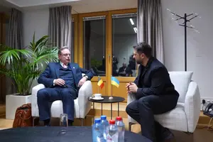 Президент України Володимир Зеленський під час зустрічі з прем’єр-міністром Бельгії Бартом де Вевером