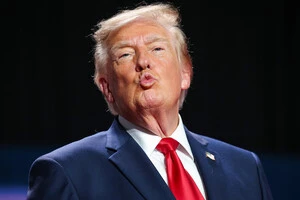 Трамп атакує Зеленського: що відбувається у відносинах США та України