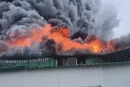 На Волині – сильна пожежа після прильоту. Влада терміново звернулася до місцевих жителів