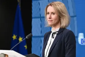 Кая Каллас вважає, що міжнародна спільнота має посилювати тиск саме на Москву, а не вимагати від Києва подальших поступок