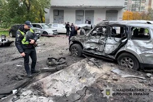 Наразі на місці працюють правоохоронці
