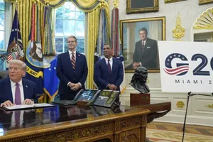 Трамп заявлял, що хотів би зустрітися з Путіним під час основної частини саміту в Маямі