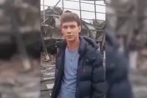 Кейлан Робертсон – ірландський фотокореспондент і документаліст, який висвітлює війну Росії проти України для англомовної аудиторії