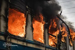 Наслідки російської атаки на електропоїзд