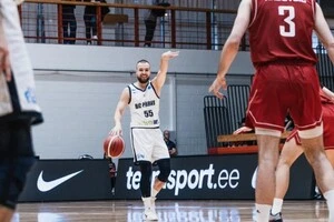 Сидоров відіграв 25 хвилин, набрав 3 очки, зібрав 1 підбір, віддав 4 передачі, зробив 3 перехоплення