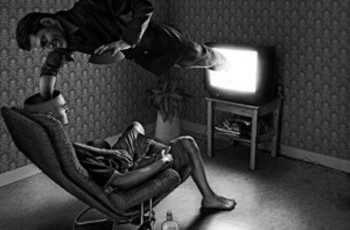 Банковая подбирается к «ящику»