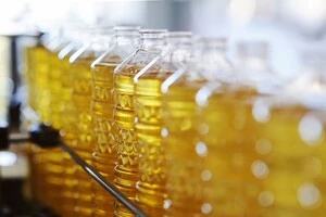 Продажі олії та експорт зерна різко скоротилися через атаки РФ