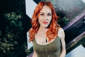 Олена Тополя вважає перехід на українську мову відповідальністю кожної публічної людини