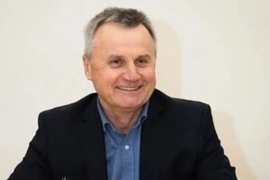 Валерій Копійка переміг у першому турі, обійшовши трьох суперників