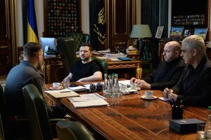 Володимир Зеленський провів нараду щодо результатів далекобійних ударів та подальшого розвитку українського озброєння