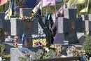 У селі на Прикарпатті поліція розслідує наругу над десятками могил військових