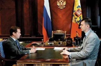 Почему олигархи не изменят страну в которой они богатеют