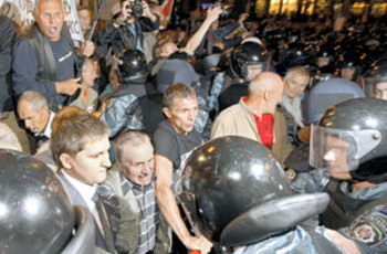 Янукович объяснится с Евросоюзом