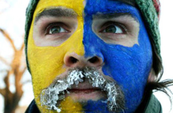 Фірташу буде тепло. А людям?