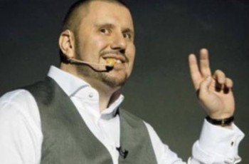 Параллельная реальность: как главный налоговик Украины работал конферансье