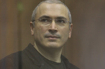 «В Россию, судя по декабрьским протестам, возвращается политика»