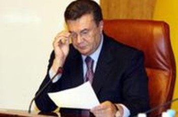 Самотній Янукович: без Європи, без МВФ і з дорогим газом