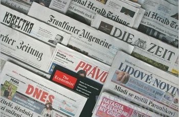 Про Януковича згадують лише через Тимошенко