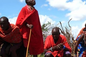 Чоловіки Кенії на знак протесту не харчуватимуться вдома: вони страйкують проти насилля з боку жінок