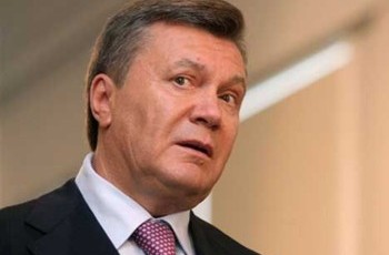 Янукович вытянул из штанин «неразменный рубль»