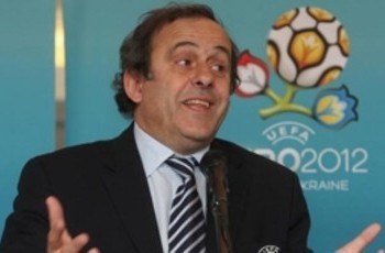 Президент УЕФА пообещал не забывать о политической ситуации на Украине