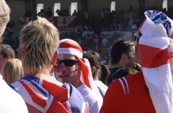 Для «Синів Альбіону» Україна і задалека,  і  задорога