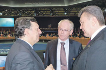 Брюссель открывает дверь для Киева