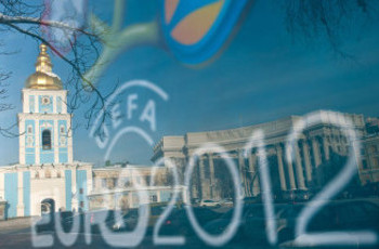 «Евро-2012» в игноре