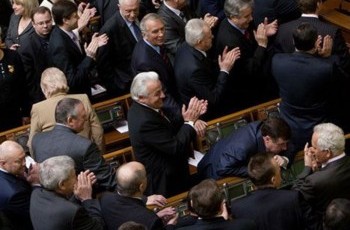 Партия регионов начала глобальное обновление