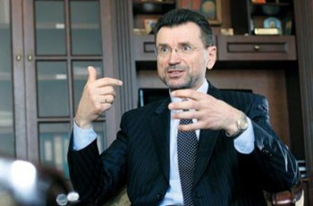 Александр Сугоняко: в конце года в Украине будут проблемы с курсом гривни и инфляцией