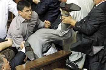 Верховная Рада перешла в режим предвыборных драк