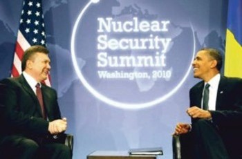 Сэмостоятельный Янукович