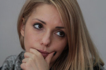 «Мы будем бороться до конца»: Евгения Тимошенко в Париже