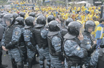 Для Януковича создают личную армию