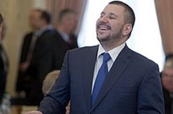 Украина отбрасывает тень