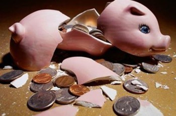 Нет сommerz'ции: почему иностранным банкам не место в Украине