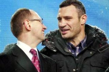 Киевский фронт: Кличко против Яценюка