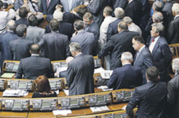 У предвыборной кампании в Украине свои законы