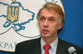 Огризко: Україна стала іграшкою в грі великих