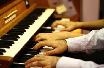 Гра в чотири руки