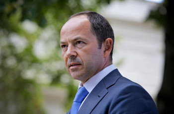 Политика больше, чем бизнес