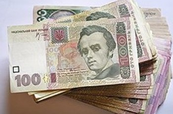 Гривну держат на привязи