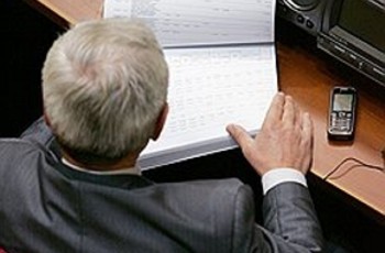 Бюджет останется в долгу