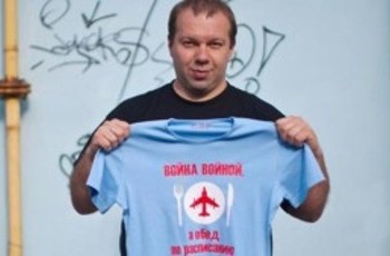 Политический беженец: Украинцам все равно, что происходит в стране