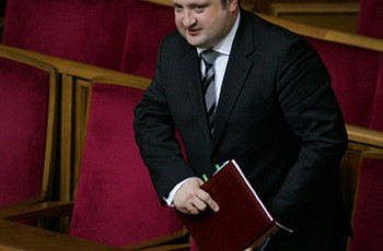 Старикам тут не место