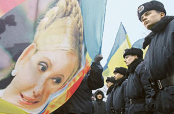 Счет «Газпрома» «Нафтогазу» ударил по позициям Юлии Тимошенко