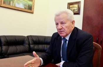 Александр Мороз: «Прослушивать должны всех высших должностных лиц»