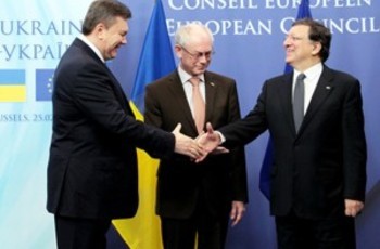 Европа придумала Украине референдум (Документ)