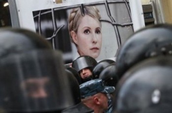 Янукович заявил, что поддержит закон о выезде Тимошенко на лечение за рубеж